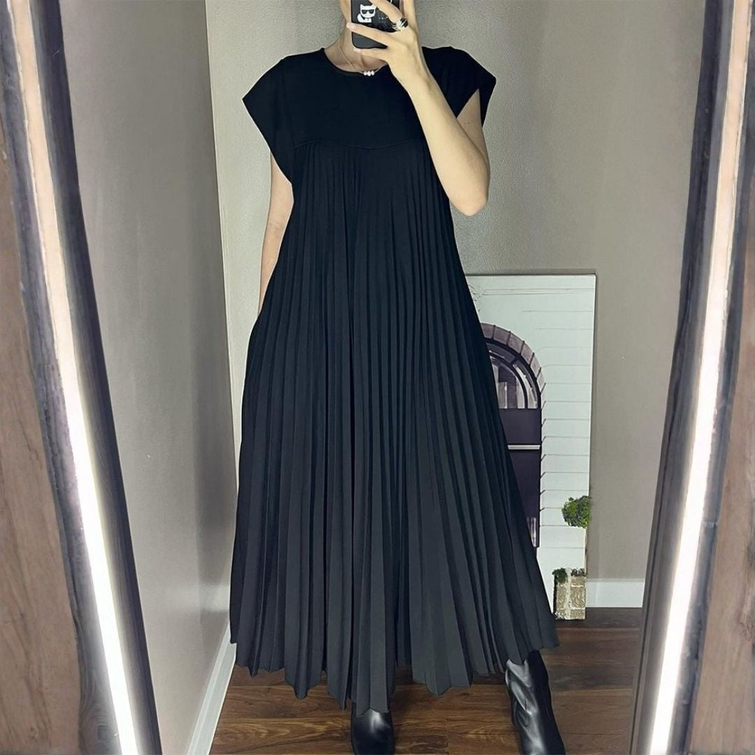 Sheila™ | Elegant Pleated Maxi Dress