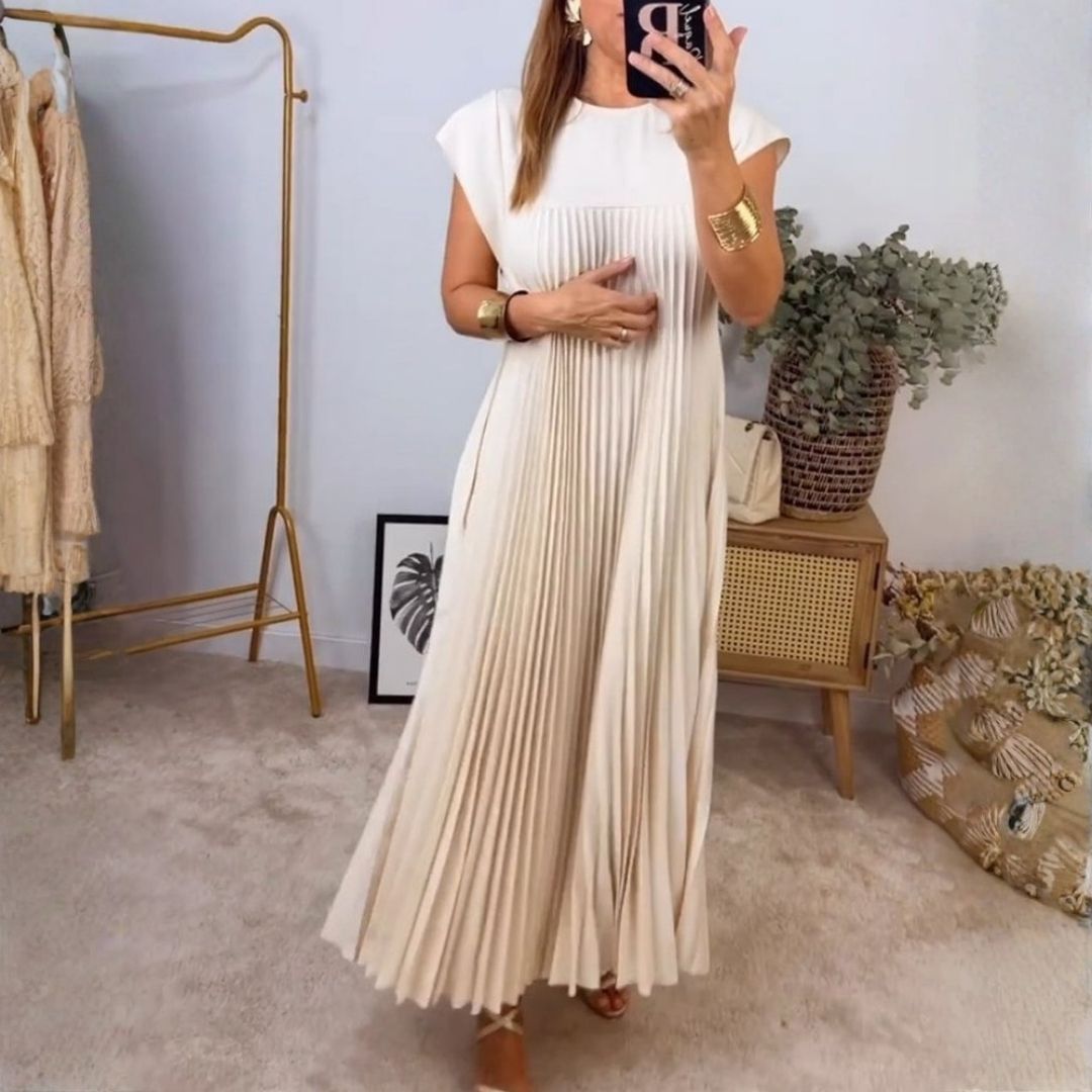 Sheila™ | Elegant Pleated Maxi Dress
