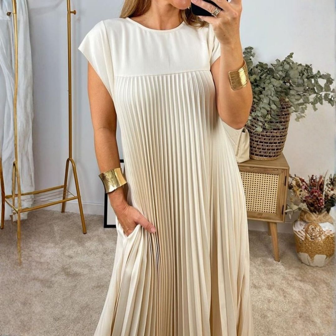Sheila™ | Elegant Pleated Maxi Dress