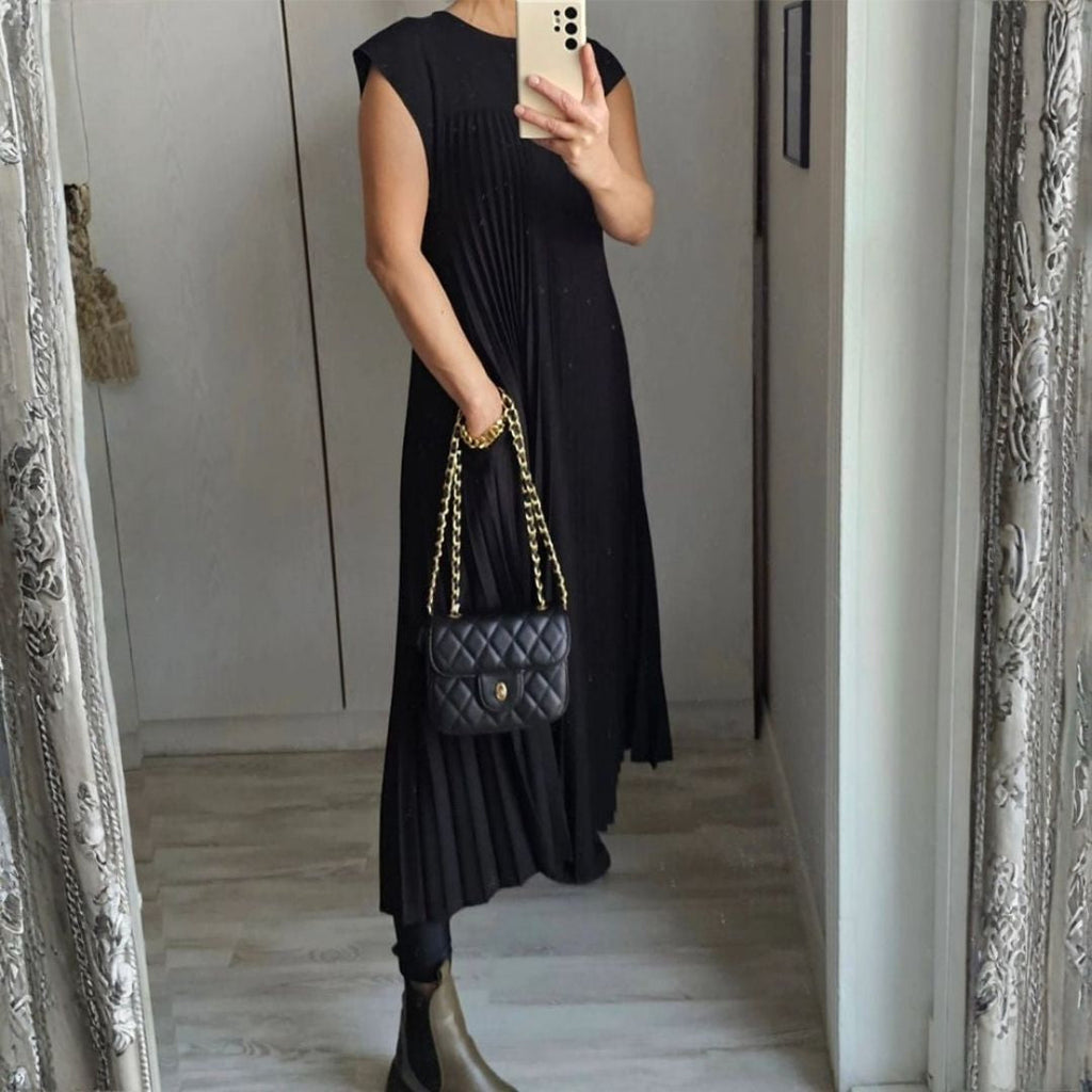 Sheila™ | Elegant Pleated Maxi Dress