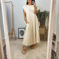 Sheila™ | Elegant Pleated Maxi Dress